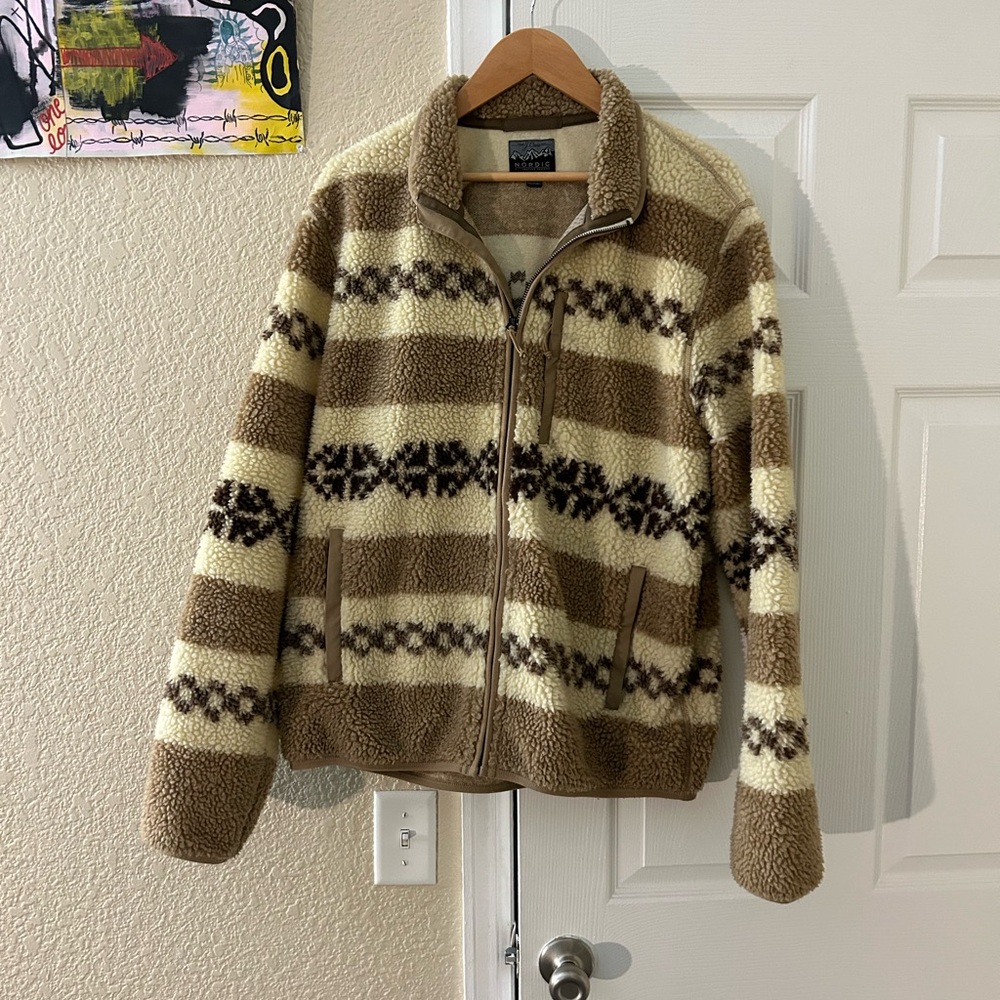 NORDIC WOOL SWEATER